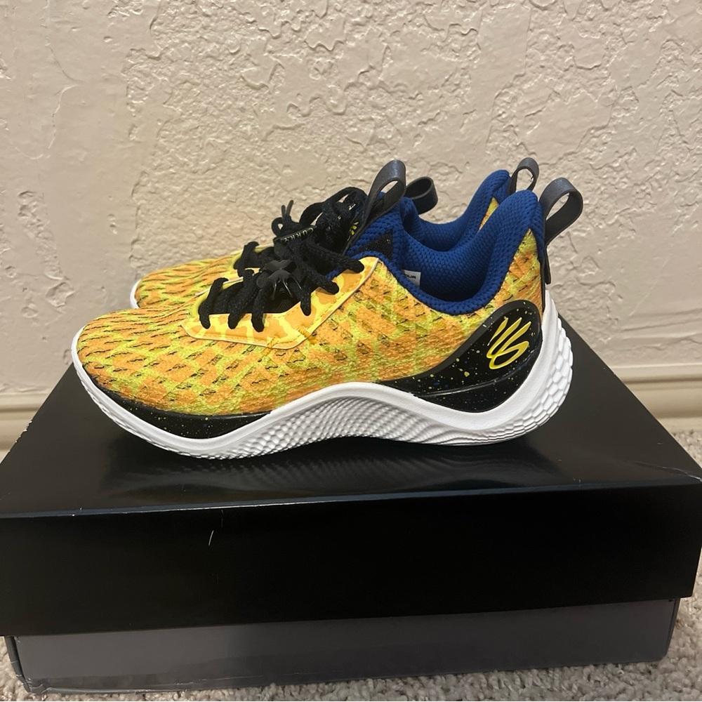 Curry flow 10